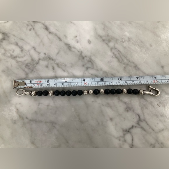 JOHN VARVATOS Sterling Silver Distressed Onyx Bracelet with Skull Clasp. - Picture 6 of 7